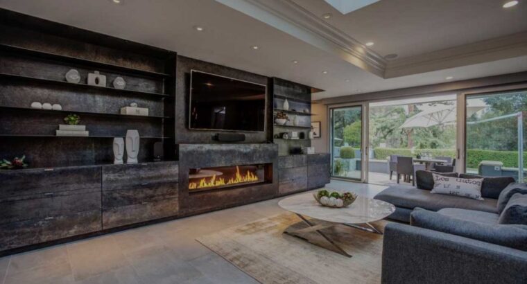 Elegant 5-Bedroom Private House in Zurich