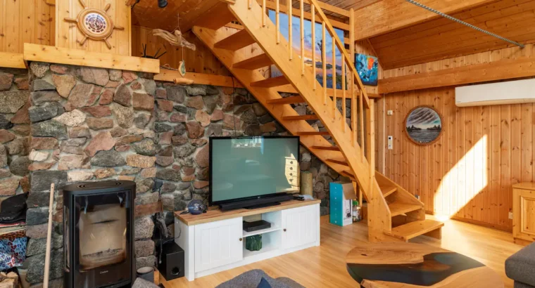Cozy 4-Bedroom Vacation Rental House